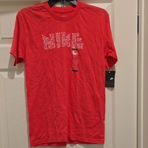 Nike Vibrant Short Sleeve Tee